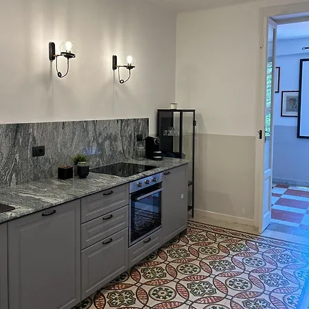 Caves Garden Appartement Bari