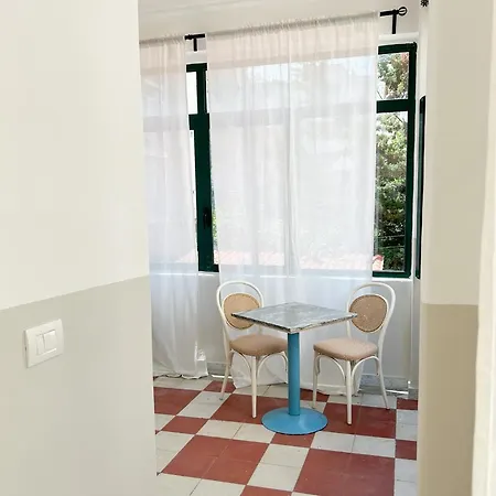 Caves Garden Apartment